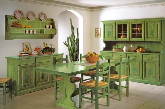 mobilia-stile-classico-colore-verde